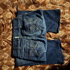 Ariat jeans size 27r